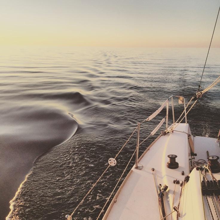 Yacht living snapshot